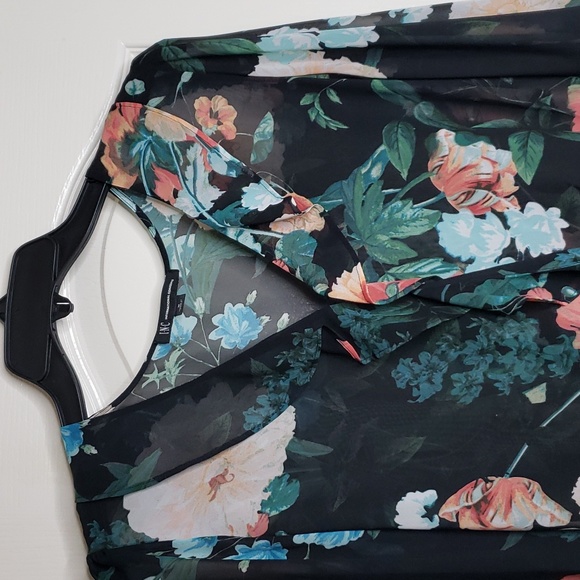NWT INC Blouse Floral Print Size M - Picture 2 of 9